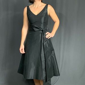 Ann Taylor black midi cocktail dress size 00